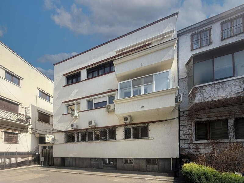 Calea Victoriei Apartament neoclasic in inima Bucurestiului   o poveste de arhitectura si eleganta
