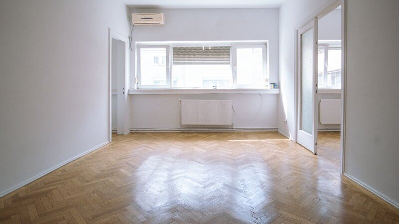 Calea Victoriei Apartament neoclasic in inima Bucurestiului   o poveste de arhitectura si eleganta